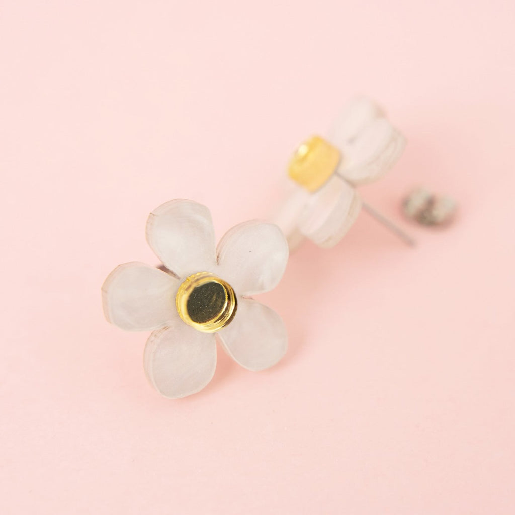 White & Gold Wildflower Stud Earrings