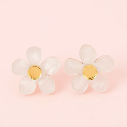 White & Gold Wildflower Stud Earrings