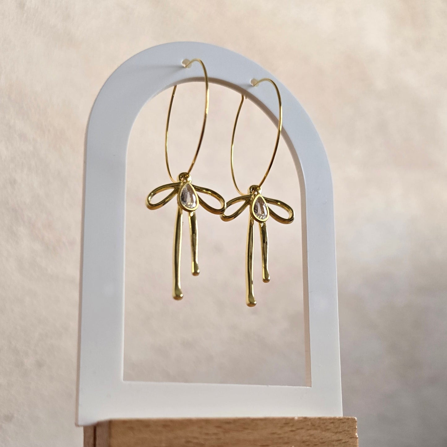 Goldie Bow Hoops