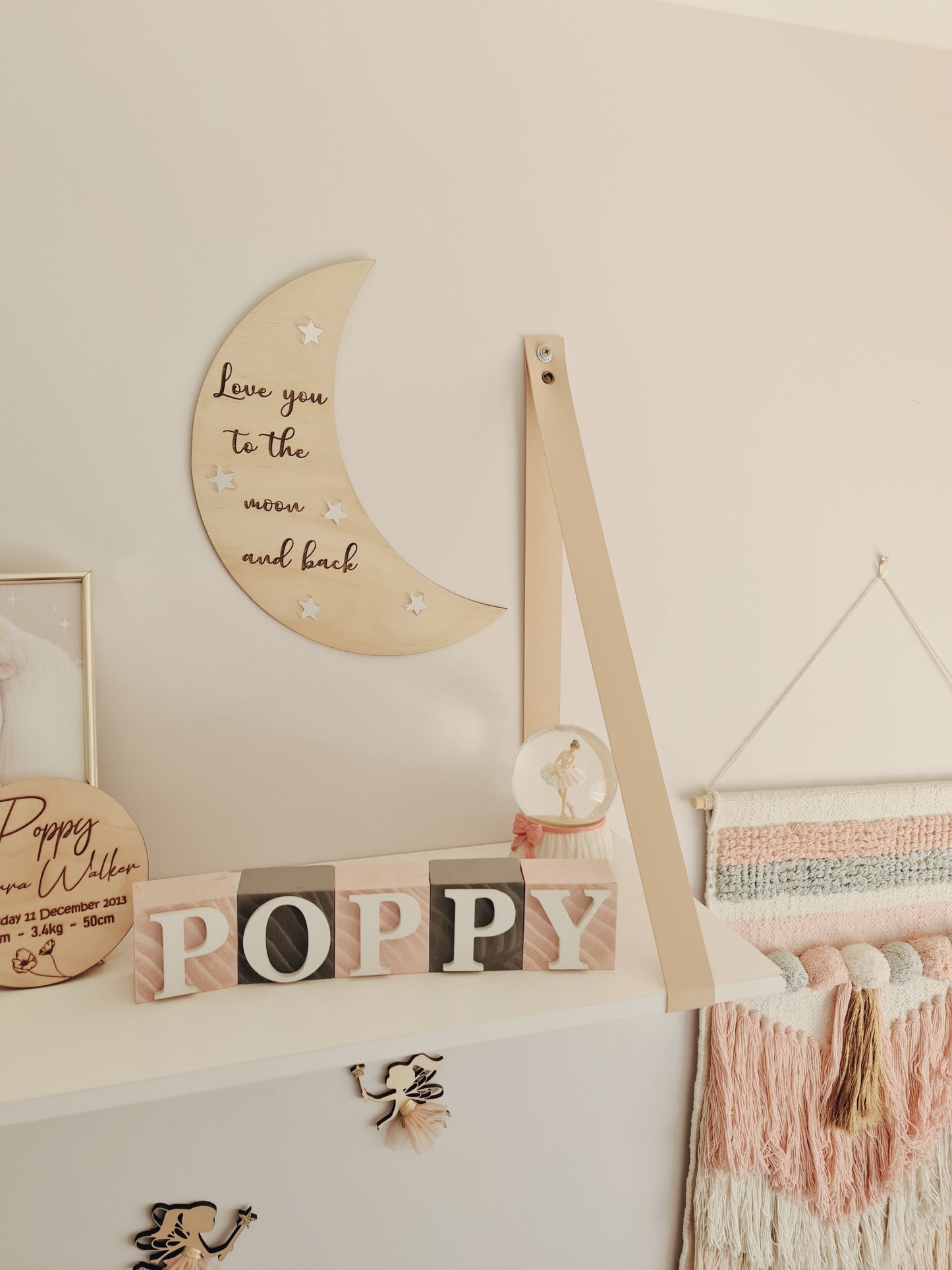 'Love you to the moon and back' wall piece
