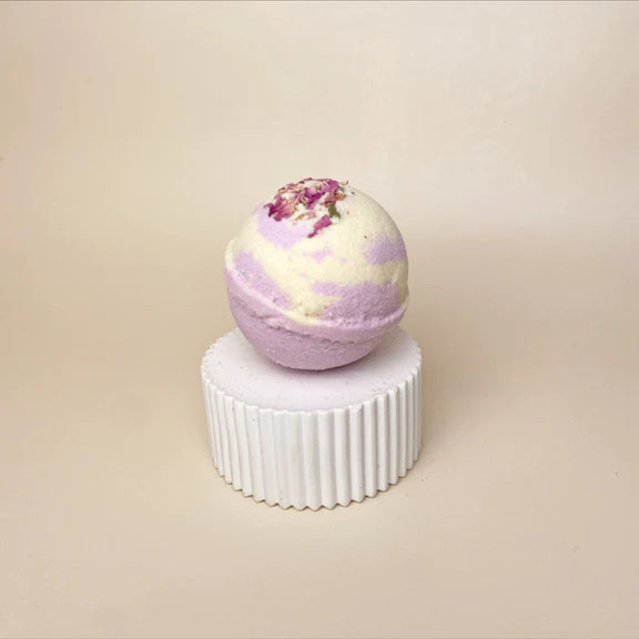 BUNDLE GIFT BOX - our best-selling Wildflower studs with Luxe Bath Bomb